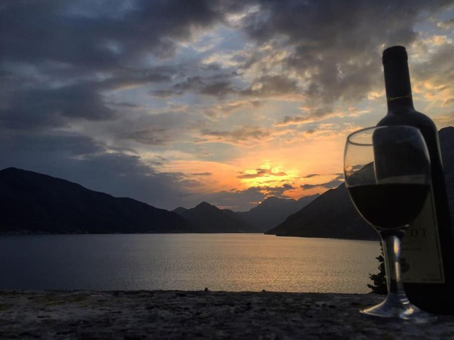 Apartment Terazza Di Ljuta Kotor Luaran gambar
