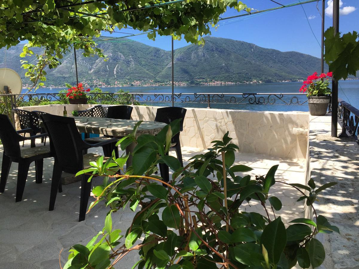 Apartment Terazza Di Ljuta Kotor Luaran gambar